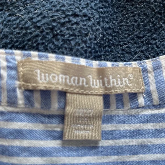 Woman Within Blue/WhiteTunic Blouse Eyelet Embroidered V-neck Pleated NWOT - Picture 7 of 9